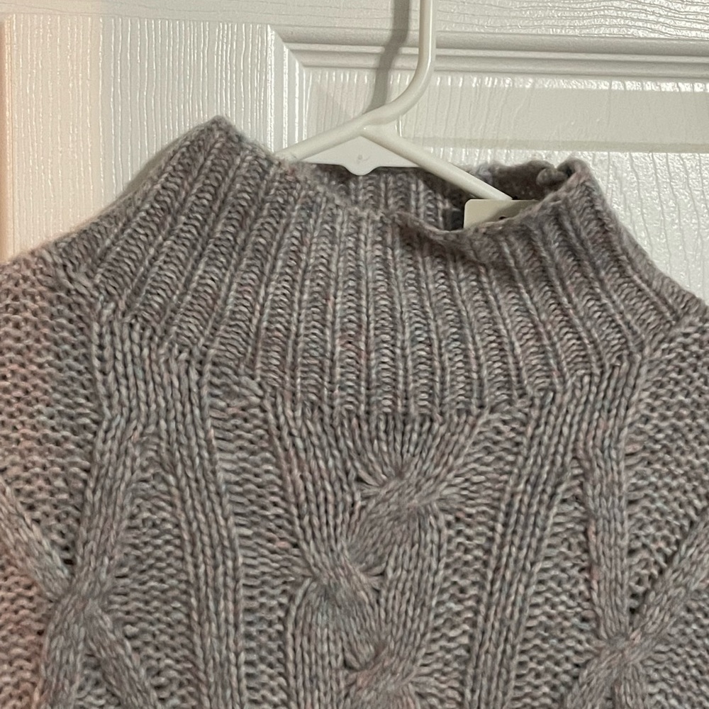 Express Cable knit sweater - Picture 4 of 10